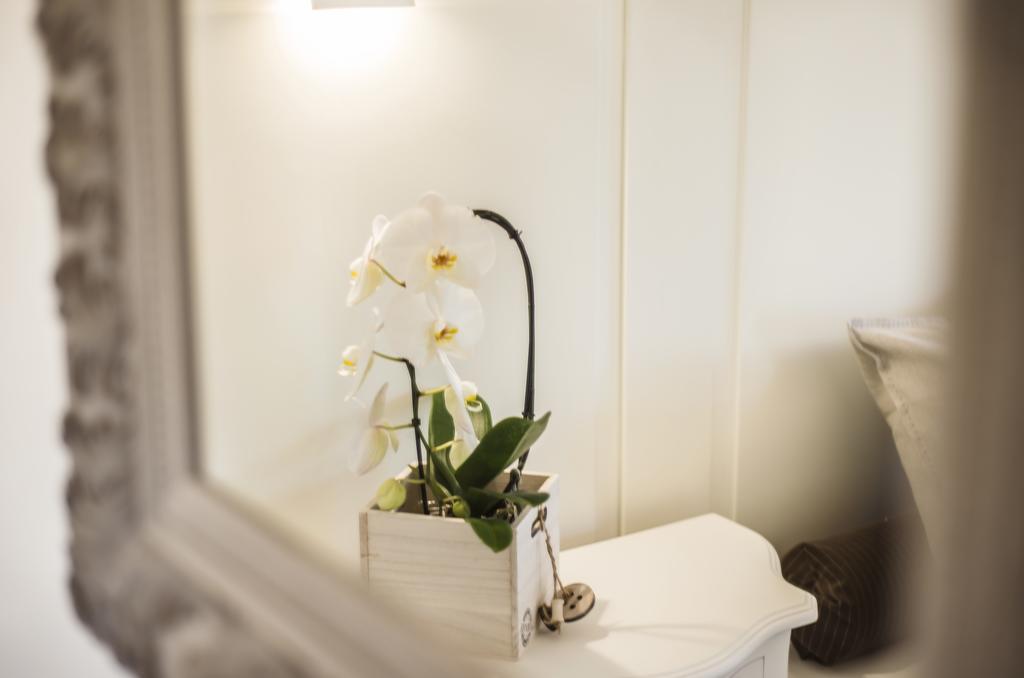 Riviera Carducci Rooms Πεσκιέρα ντελ Γκάρντα Εξωτερικό φωτογραφία