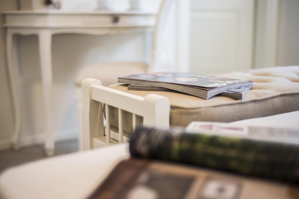 Riviera Carducci Rooms Πεσκιέρα ντελ Γκάρντα Εξωτερικό φωτογραφία
